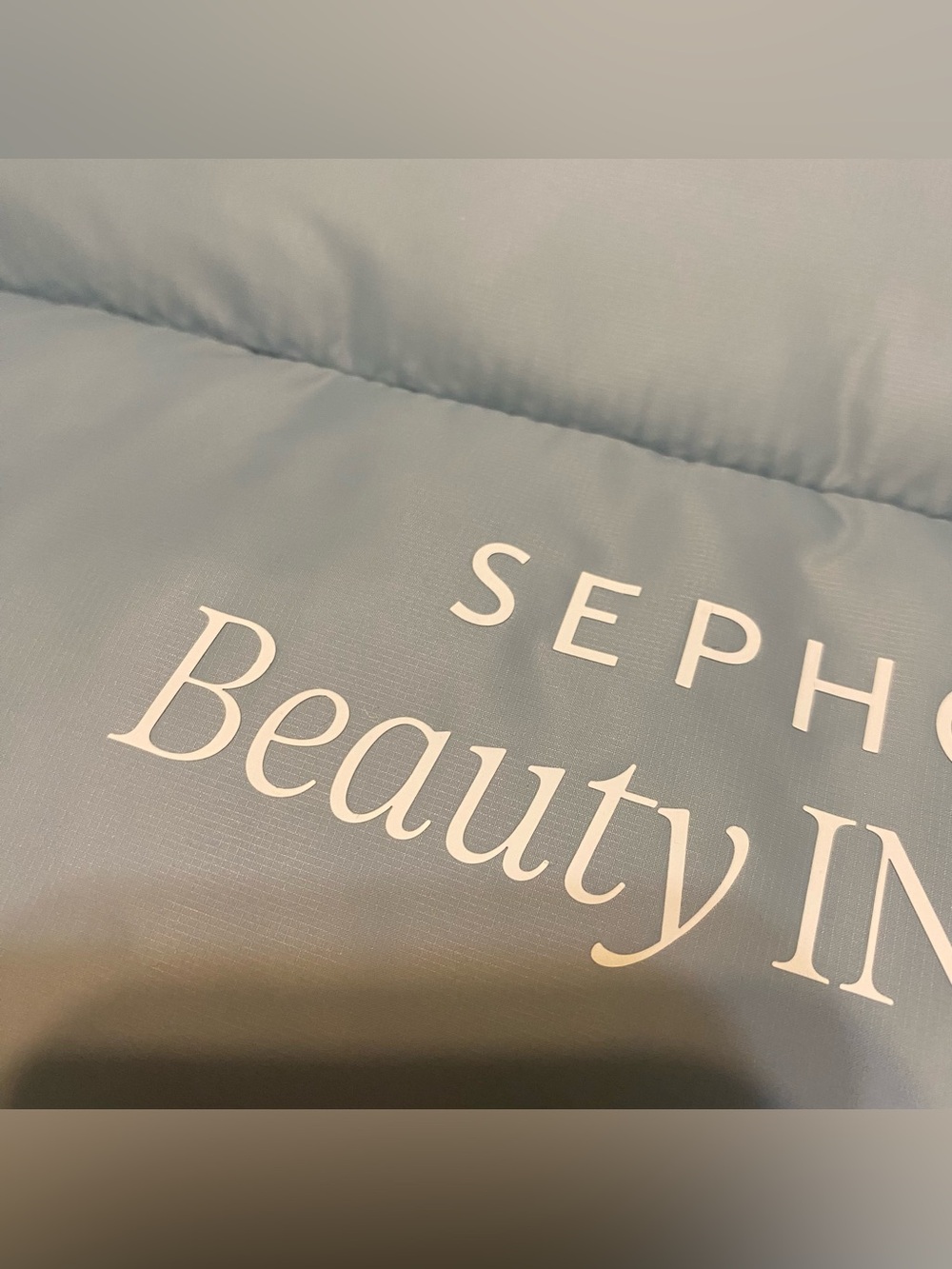 New {Sephora | Beauty Insider} Light Blue Quilted Tote Bag - Picture 8 of 14